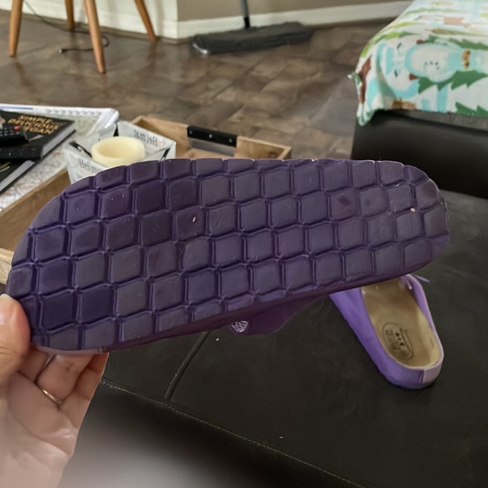 Sandals - Picture 3 of 3